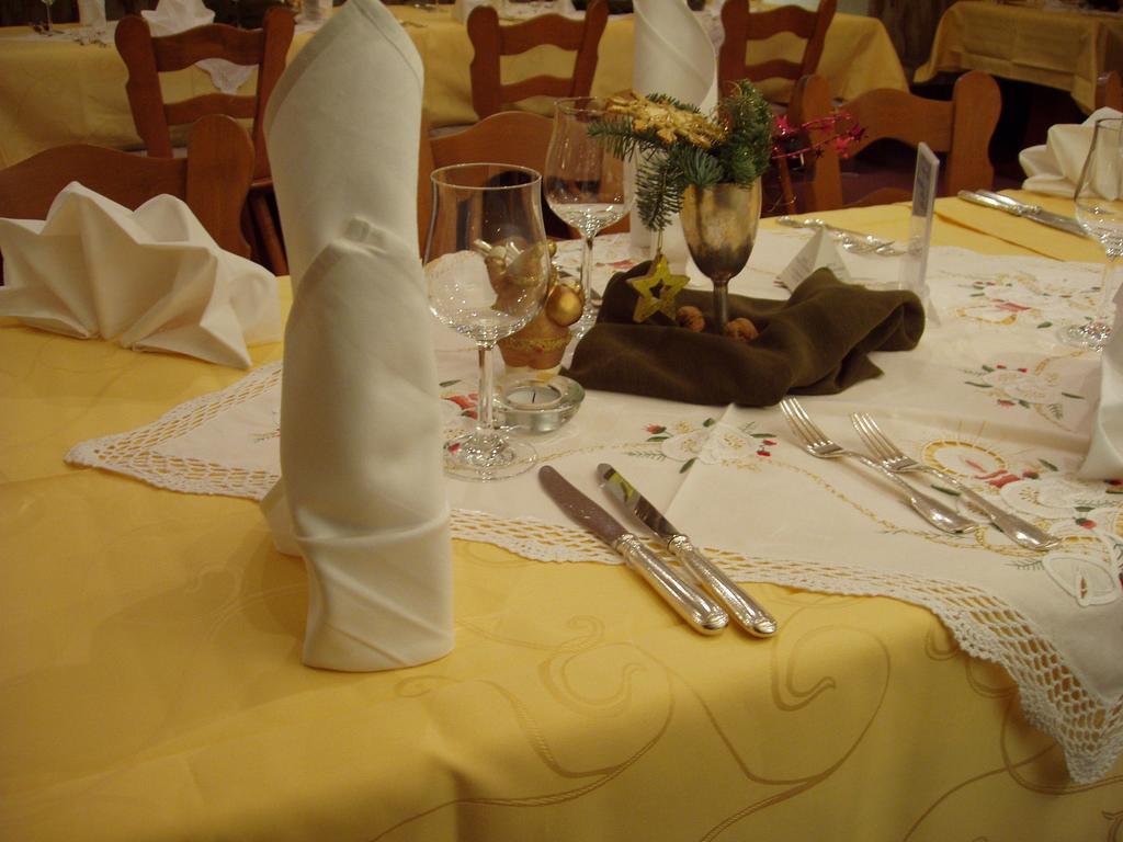 Hotel Restaurant Landhaus Koehle 노이킬흐 외부 사진
